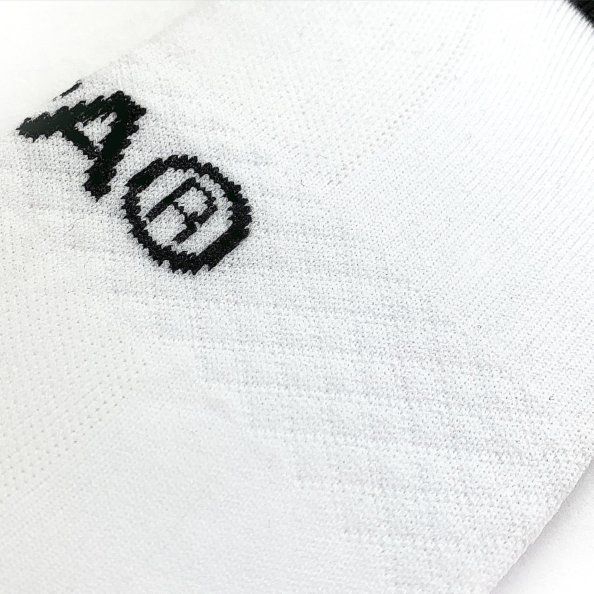 CLASSIC®/Socks™ White