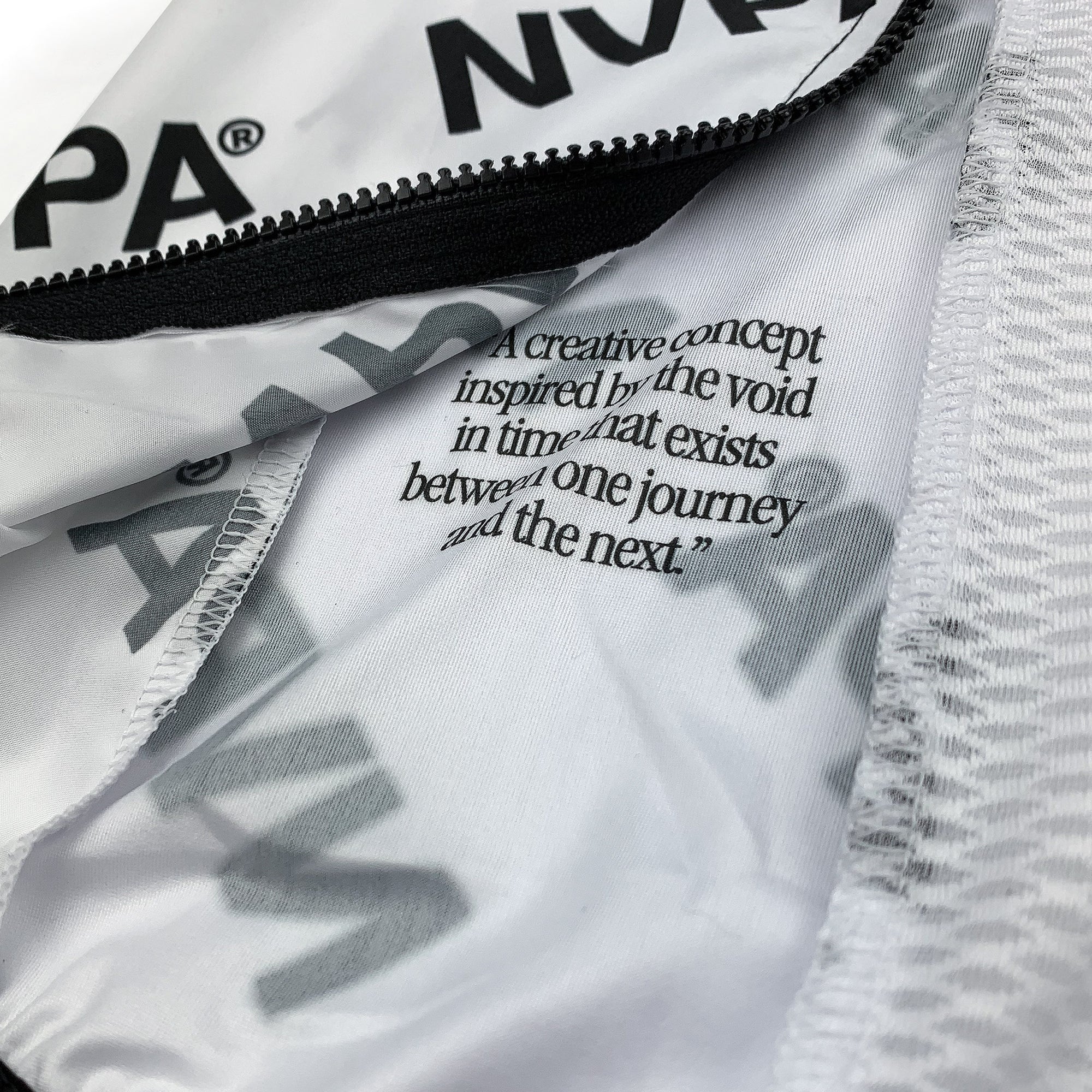 MESH®/Gilet White™ Women/Men