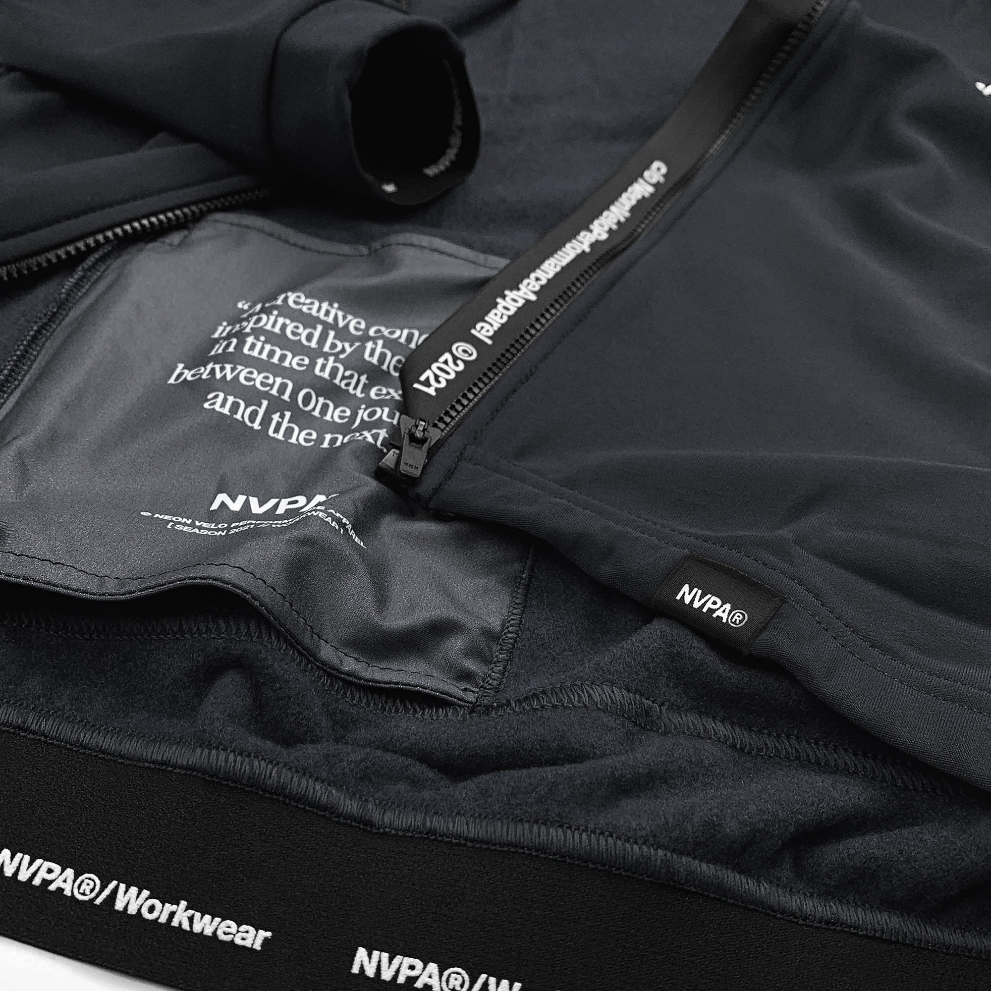 LONG®/Sleeve™ Black Women/Men